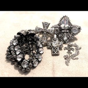 Lot Of Fashion Jewelry